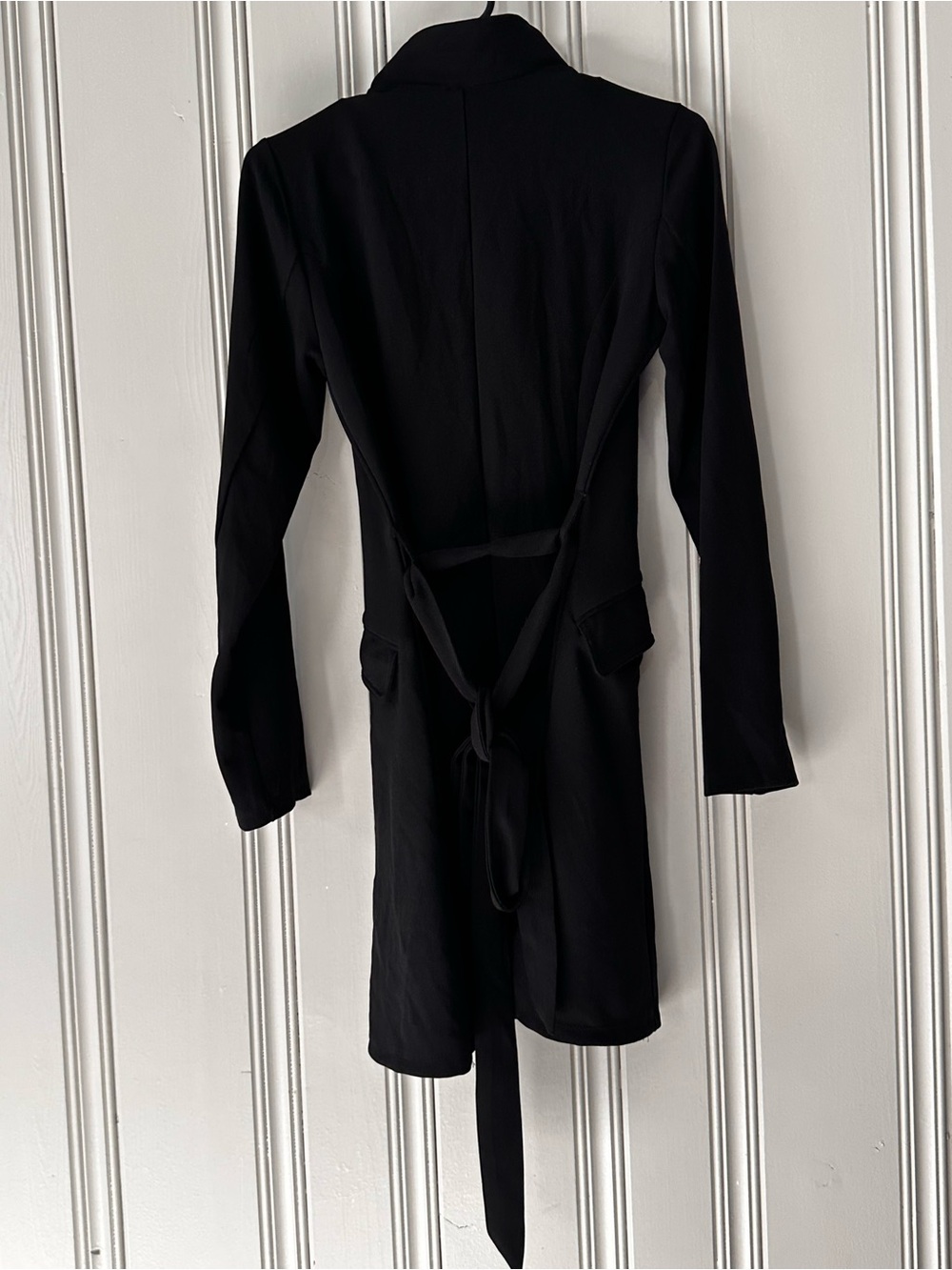 Black Zip-Front Longline Blazer Jacket - Picture 2 of 7